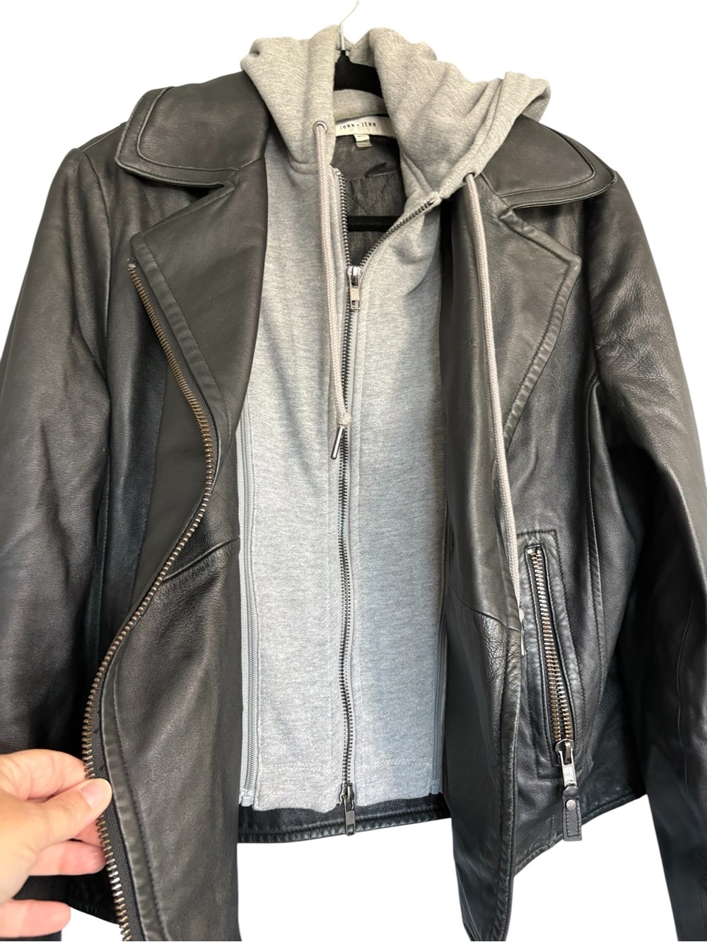 John + Jenn Black Lambskin Leather Moto Jacket w/ Gray Hood Insert Size M - Picture 4 of 9